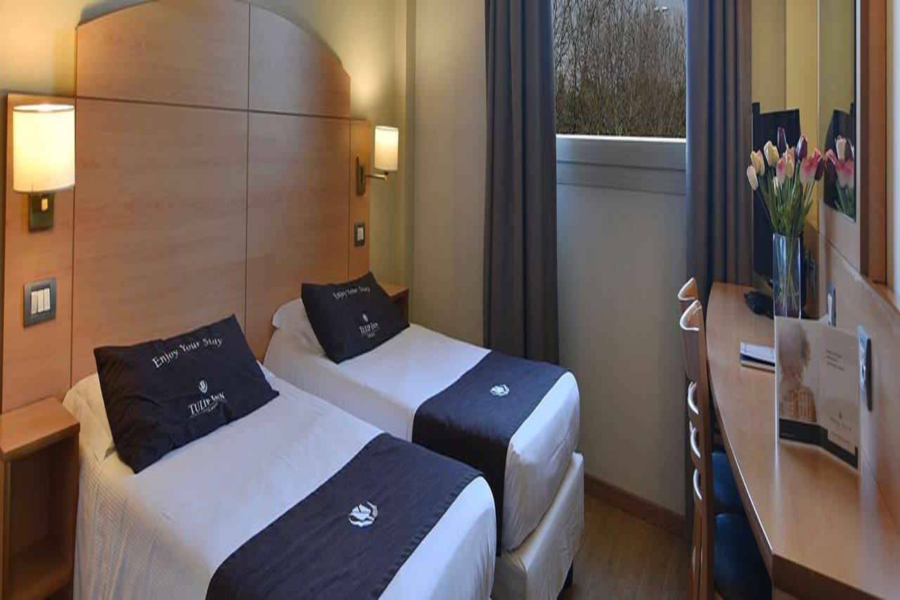 Tulip Inn Turin South Moncalieri Eksteriør billede